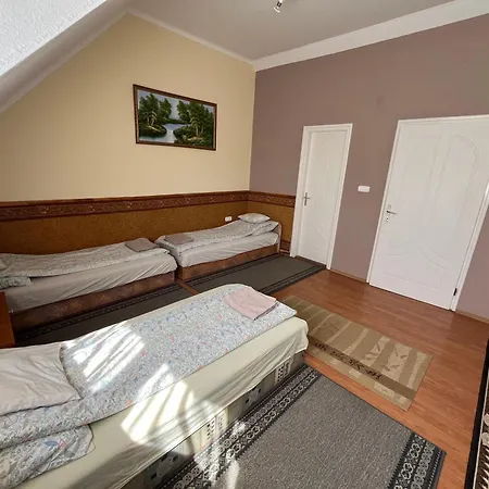 Penzion Aranybakancs Vendeghaz & Bisztro 3*